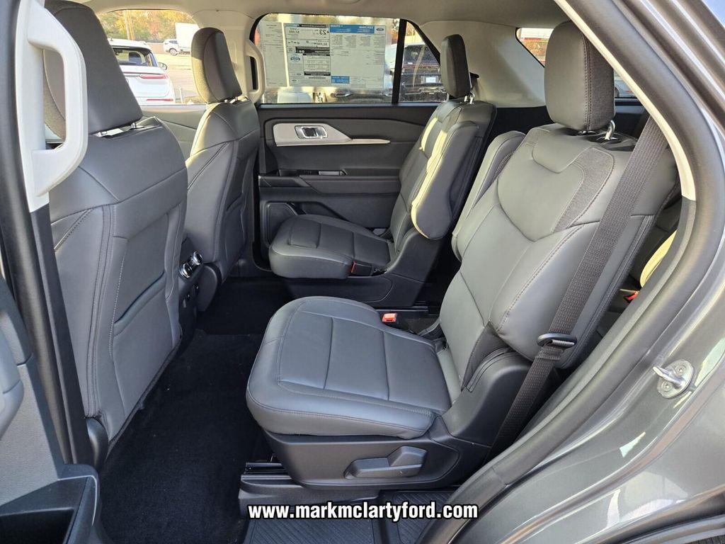new 2025 Ford Explorer car, priced at $45,598