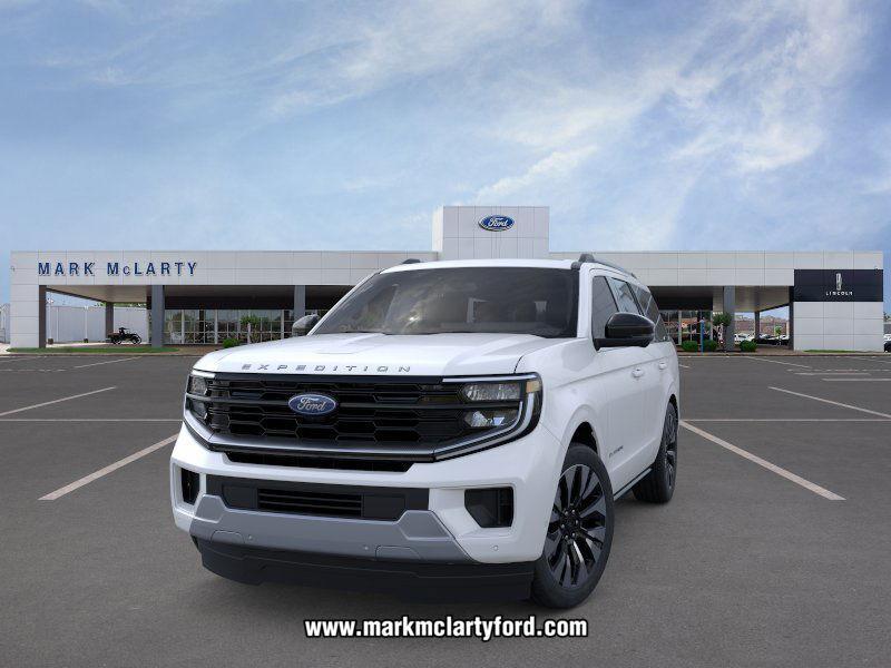 new 2025 Ford Expedition car, priced at $76,713