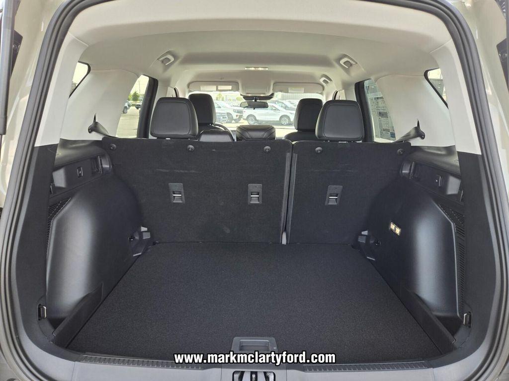 new 2025 Ford Bronco Sport car, priced at $27,611