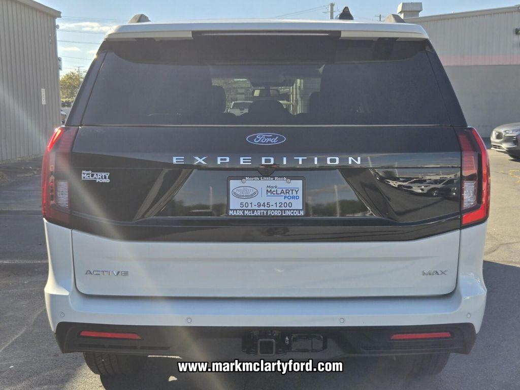 new 2025 Ford Expedition Max car, priced at $69,673