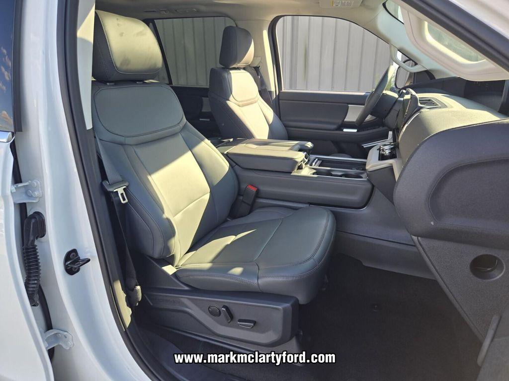 new 2025 Ford Expedition Max car, priced at $69,673