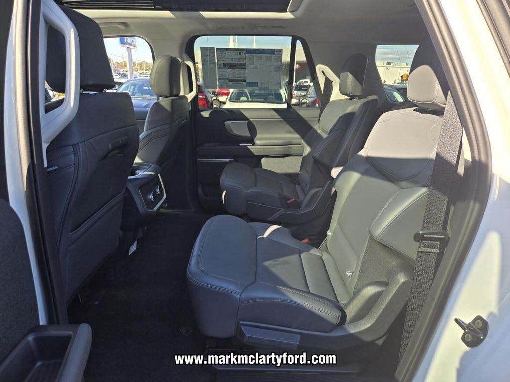 new 2025 Ford Expedition Max car, priced at $69,673