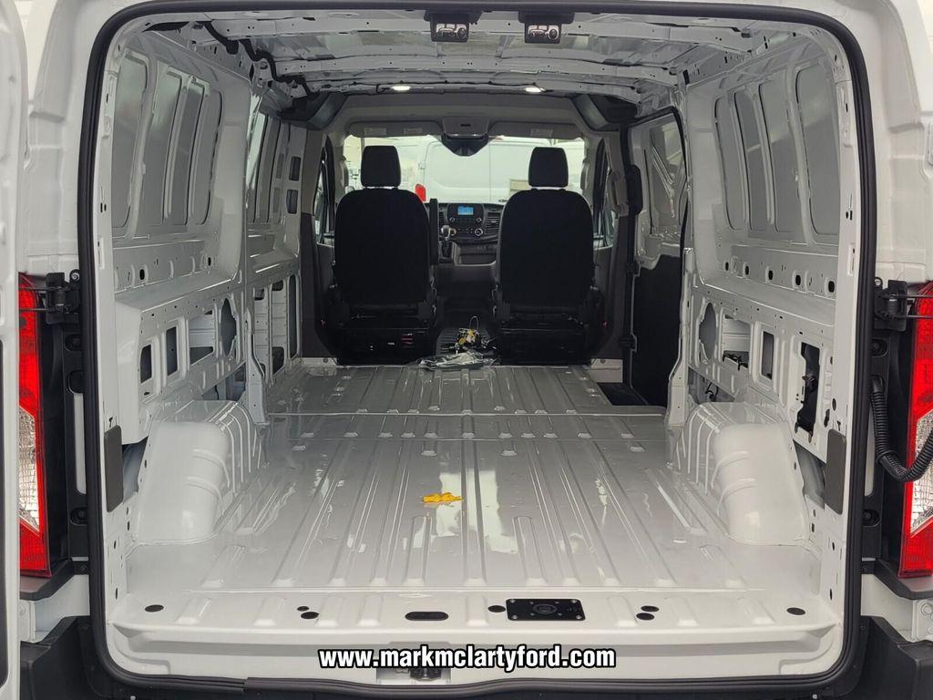 new 2025 Ford Transit-250 car