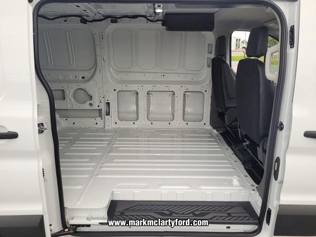 new 2025 Ford Transit-250 car