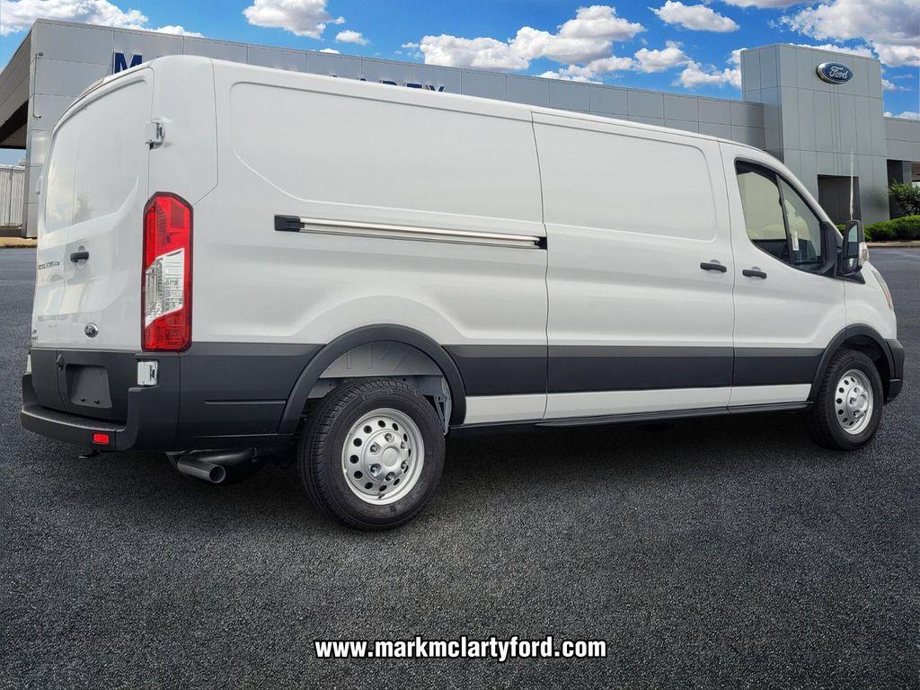 new 2025 Ford Transit-250 car