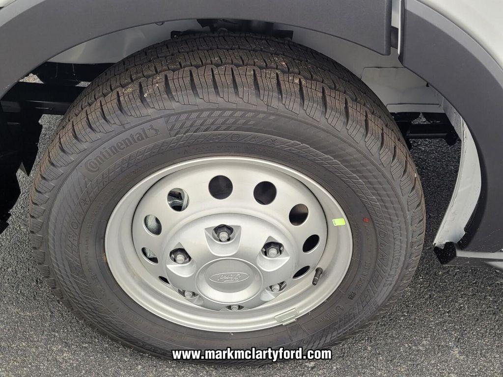 new 2025 Ford Transit-250 car