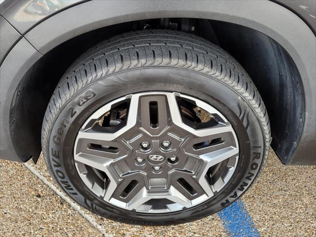 used 2023 Hyundai Santa Fe car, priced at $27,991