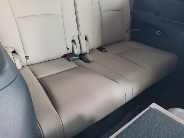 used 2022 Honda Pilot car, priced at $25,995