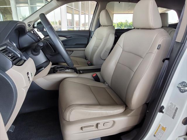 used 2022 Honda Pilot car, priced at $25,995