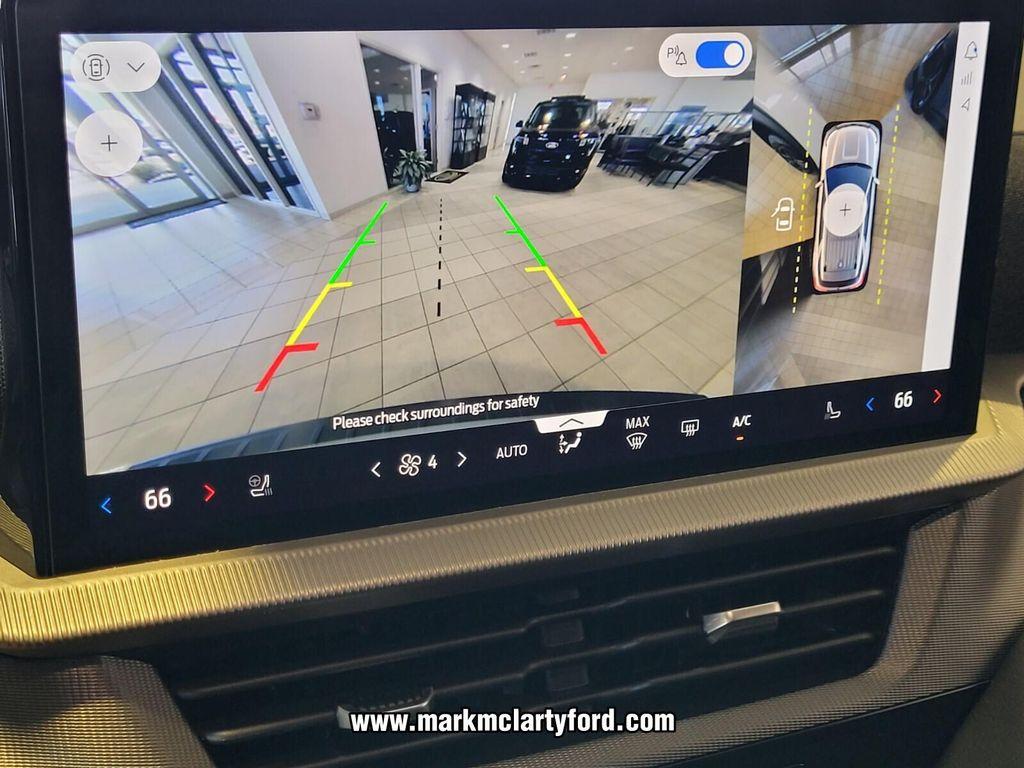 new 2025 Ford Explorer car, priced at $52,700