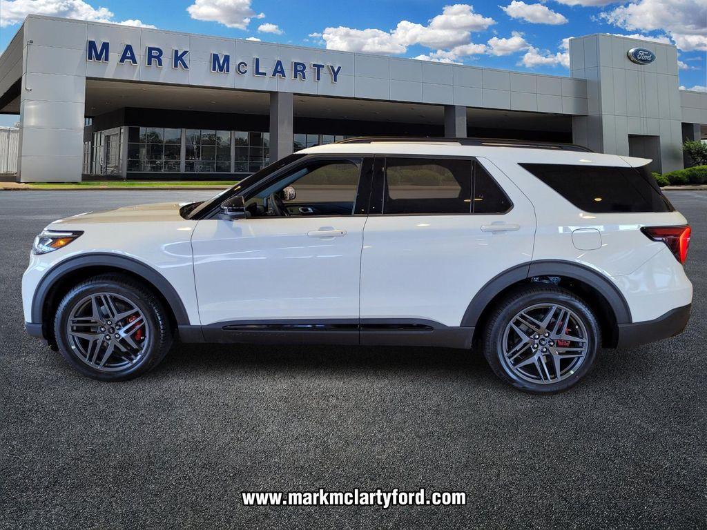 new 2025 Ford Explorer car, priced at $52,700
