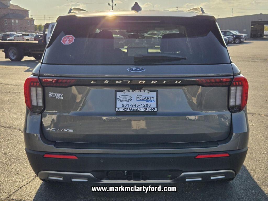 new 2025 Ford Explorer car, priced at $41,241