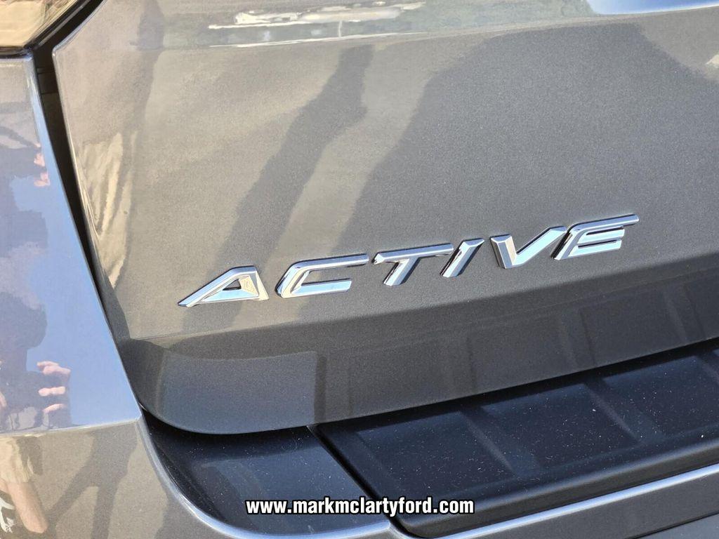 new 2025 Ford Explorer car, priced at $41,241