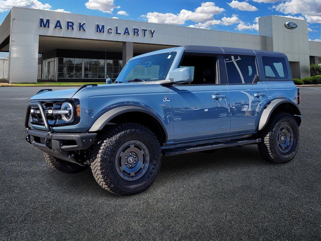 used 2024 Ford Bronco car, priced at $45,665