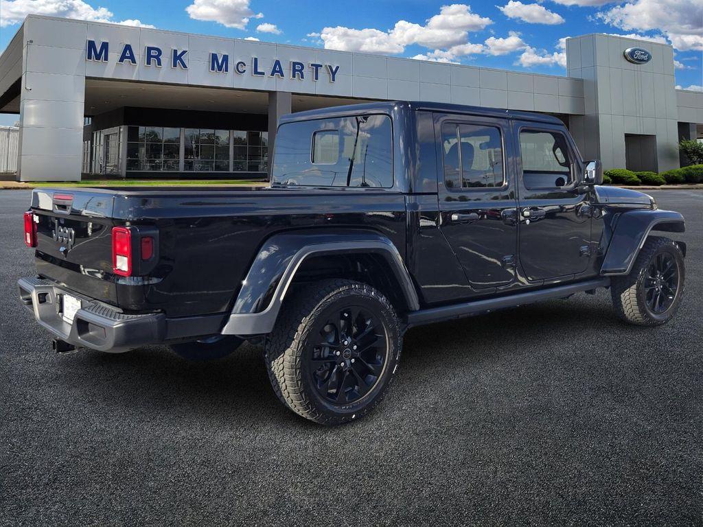 used 2025 Jeep Gladiator car, priced at $37,994
