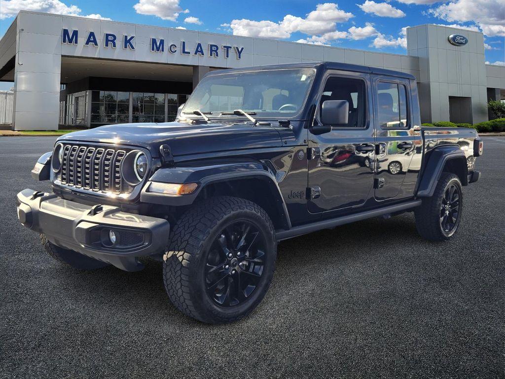 used 2025 Jeep Gladiator car, priced at $37,994