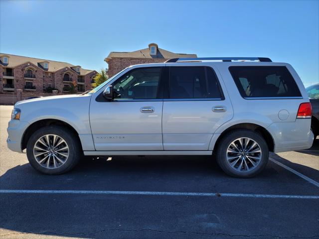 used 2017 Lincoln Navigator car, priced at $20,000