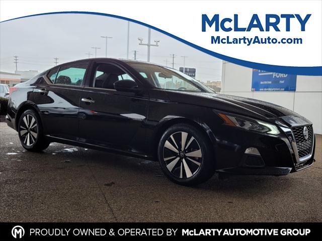 used 2022 Nissan Altima car, priced at $19,789