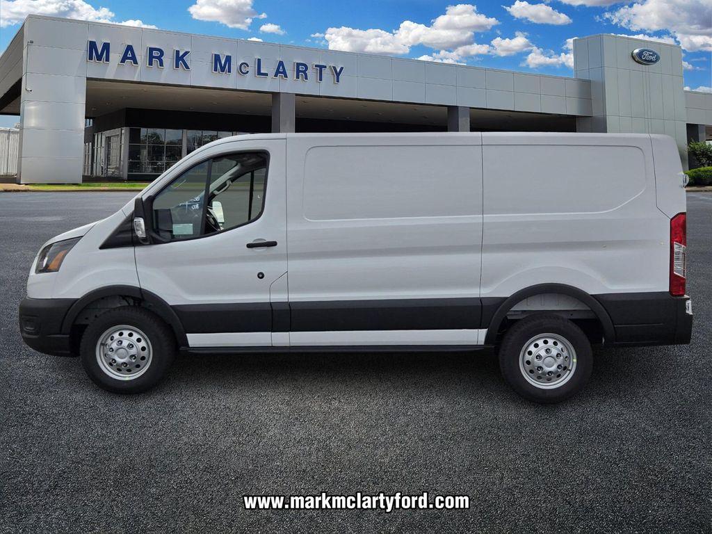 new 2025 Ford Transit-250 car