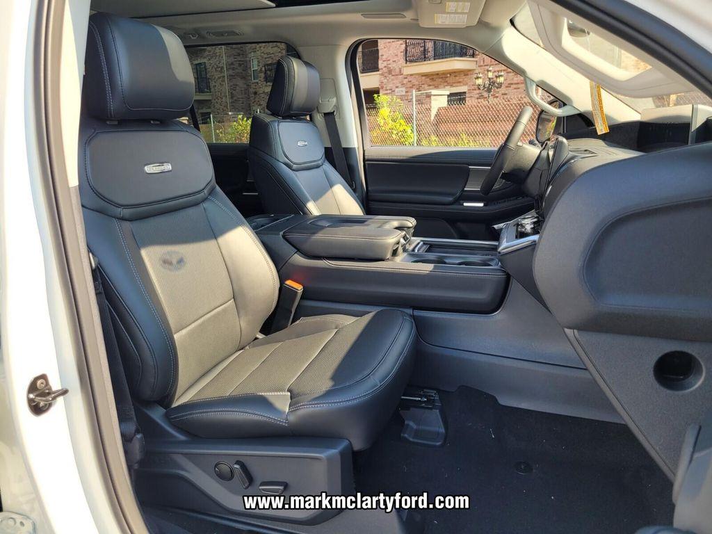 new 2025 Ford Expedition car, priced at $74,970