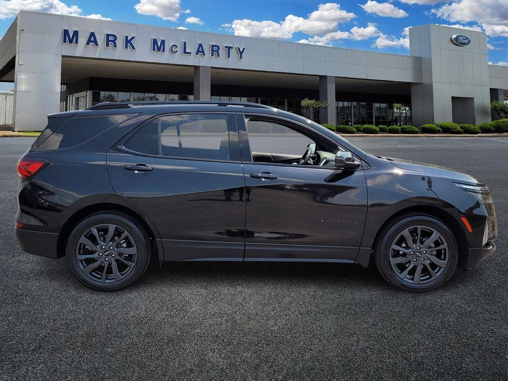 used 2024 Chevrolet Equinox car, priced at $25,995