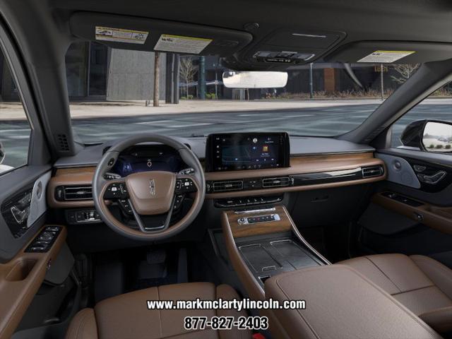 new 2025 Lincoln Aviator car, priced at $80,000