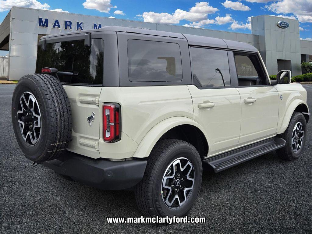 new 2025 Ford Bronco car, priced at $53,862