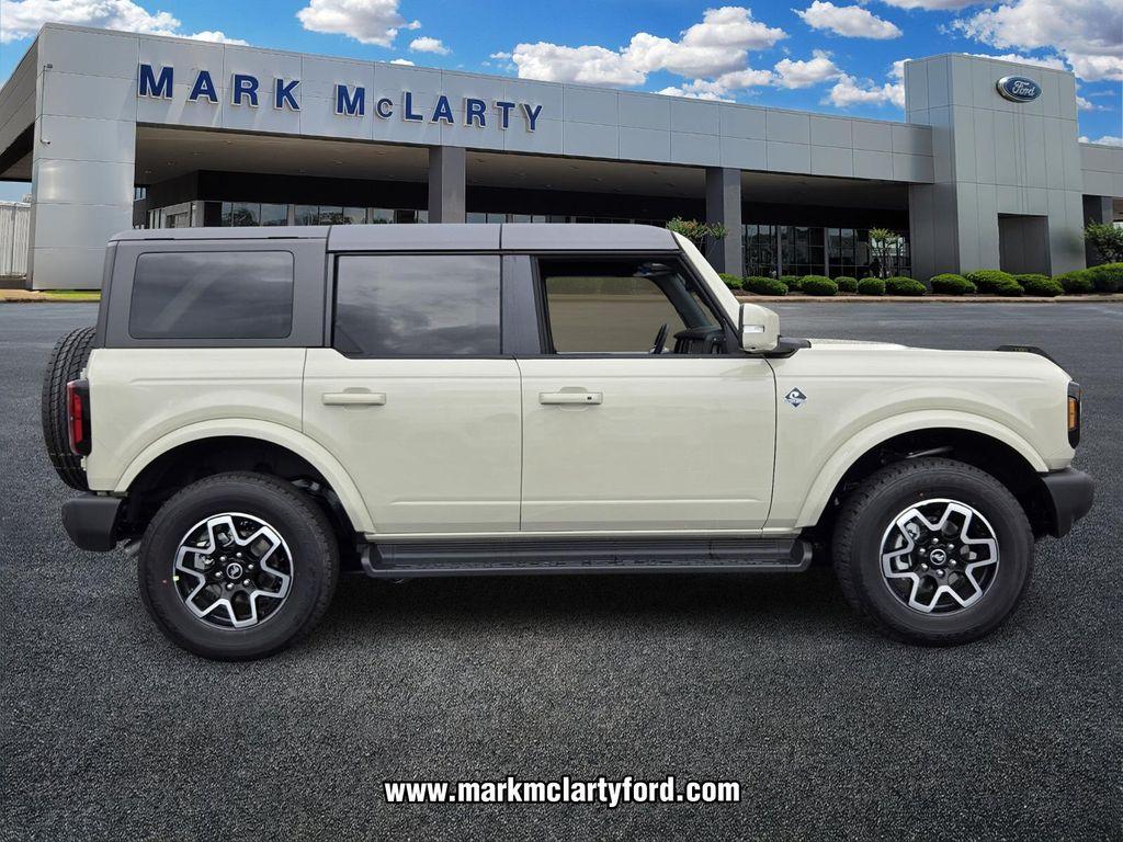 new 2025 Ford Bronco car, priced at $53,862