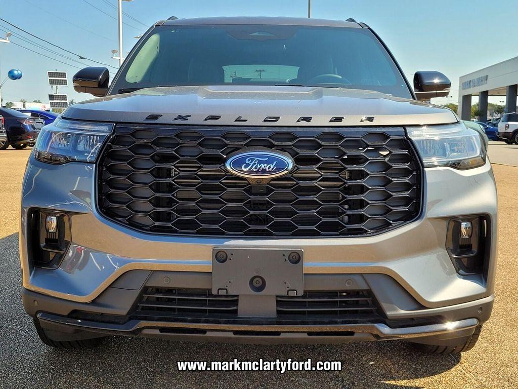 new 2025 Ford Explorer car, priced at $44,175