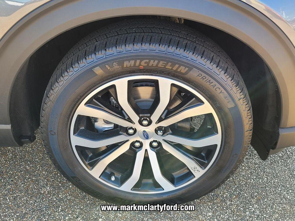 new 2025 Ford Explorer car, priced at $44,175