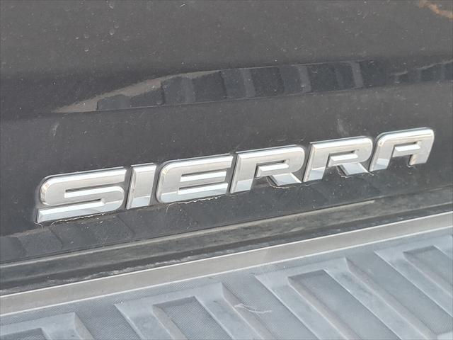 used 2018 GMC Sierra 1500 car, priced at $25,995