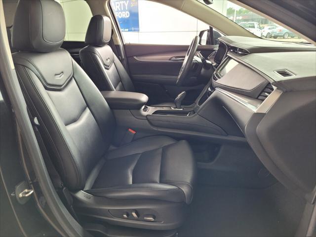 used 2017 Cadillac XT5 car, priced at $19,495