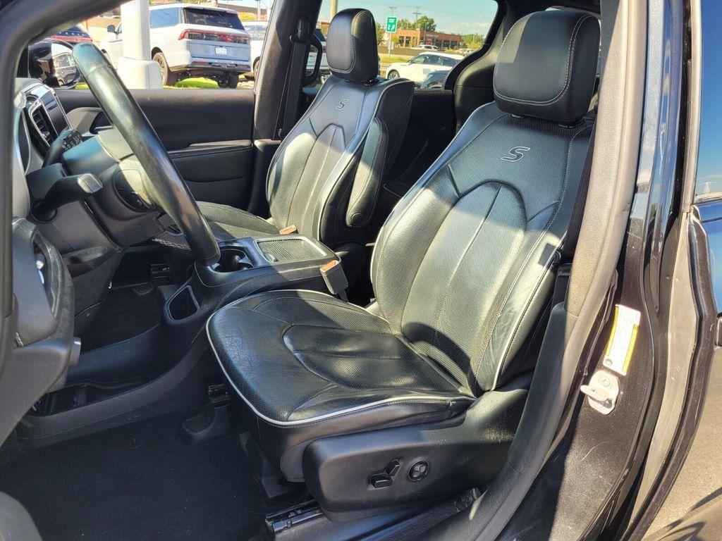used 2019 Chrysler Pacifica car, priced at $16,000