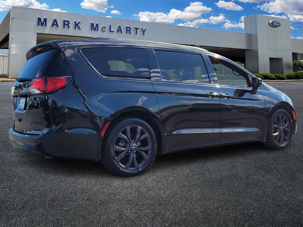 used 2019 Chrysler Pacifica car, priced at $16,000