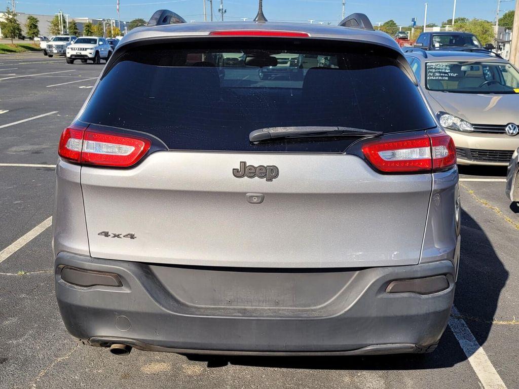 used 2018 Jeep Cherokee car, priced at $14,995
