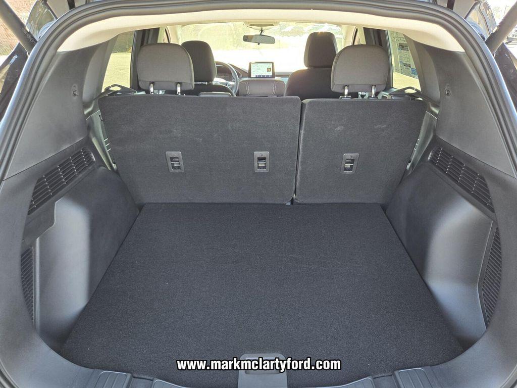 new 2026 Ford Escape car, priced at $28,090