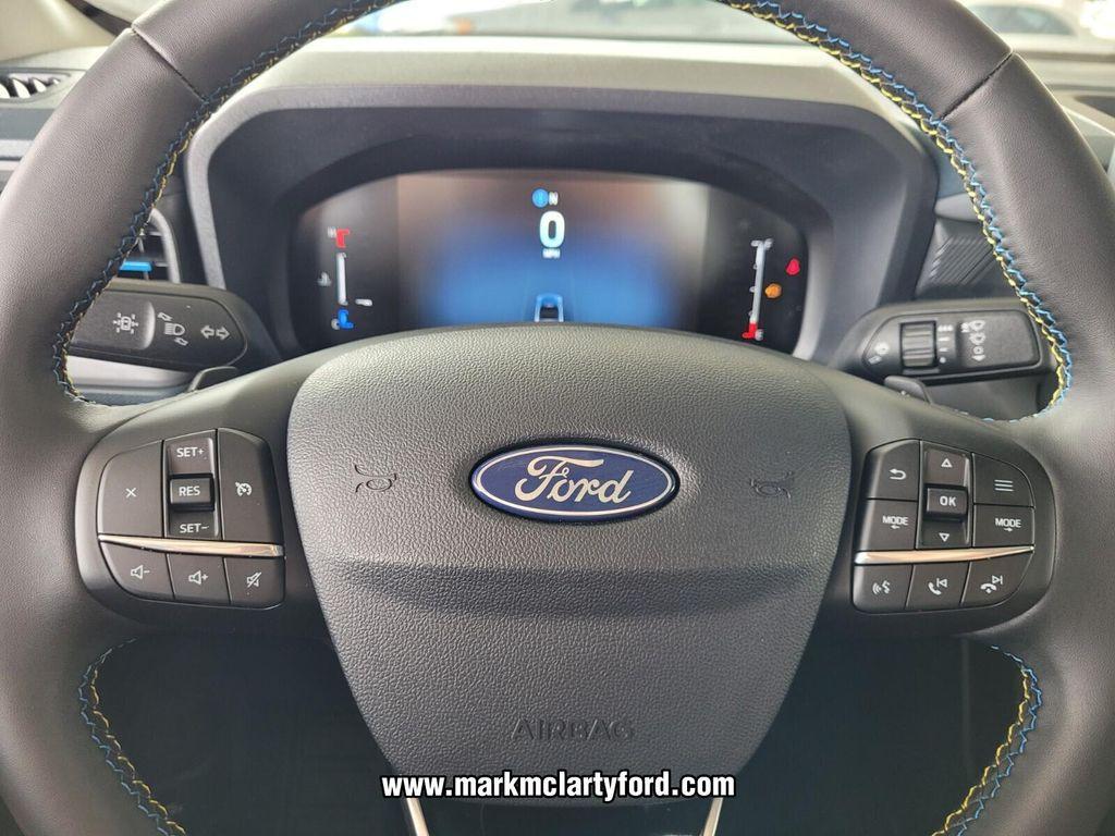 new 2025 Ford Maverick car, priced at $33,439