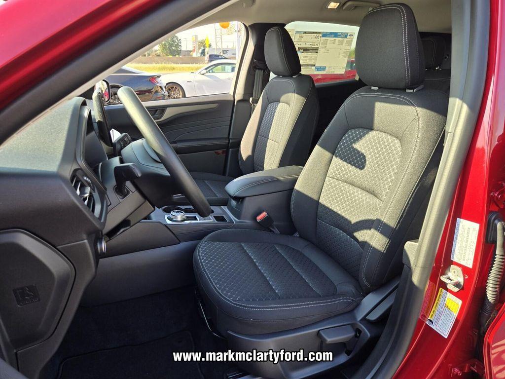 new 2026 Ford Escape car, priced at $27,638