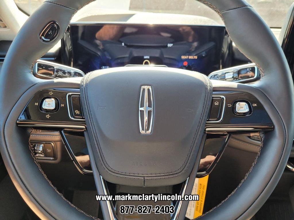 new 2025 Lincoln Aviator car, priced at $67,385