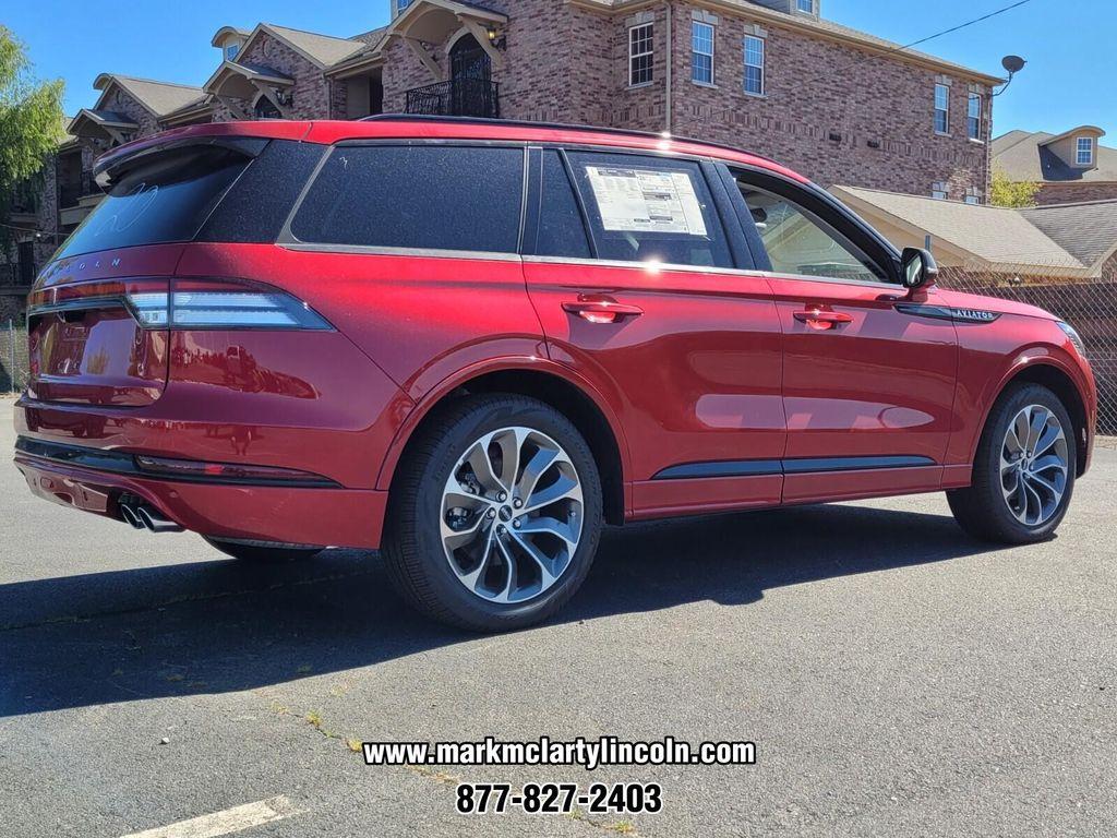 new 2025 Lincoln Aviator car, priced at $67,385