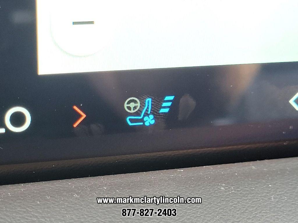 new 2025 Lincoln Aviator car, priced at $67,385