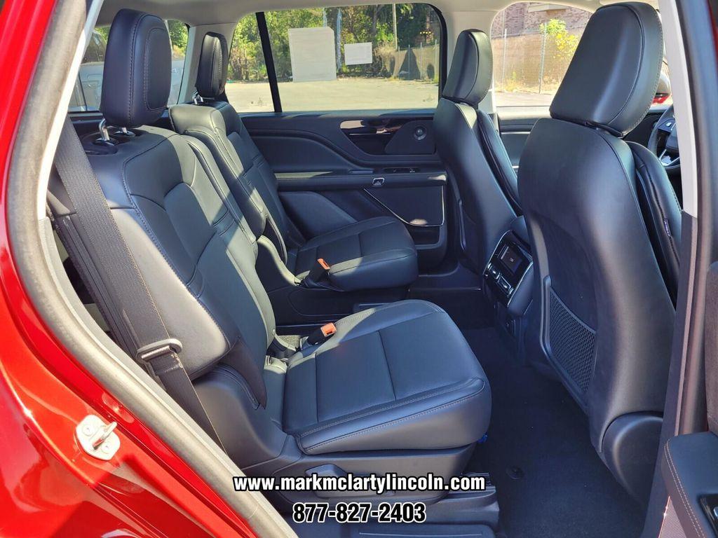 new 2025 Lincoln Aviator car, priced at $67,385