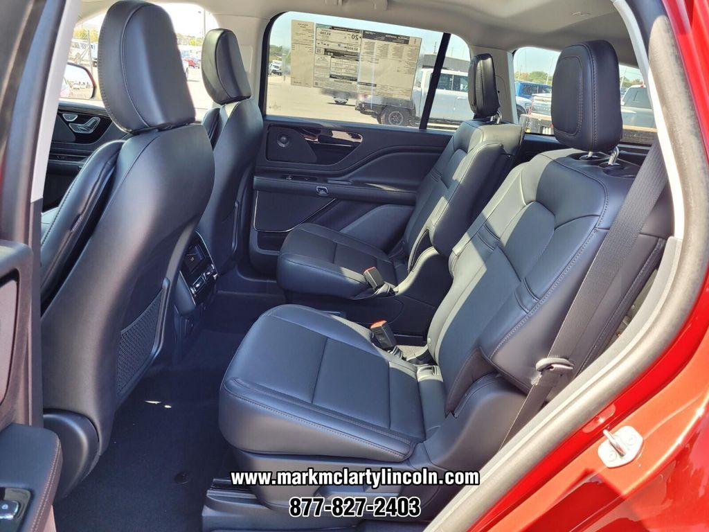 new 2025 Lincoln Aviator car, priced at $67,385