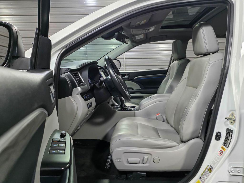 used 2017 Toyota Highlander car, priced at $24,995