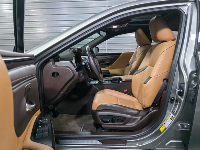 used 2020 Lexus ES 300h car, priced at $33,695