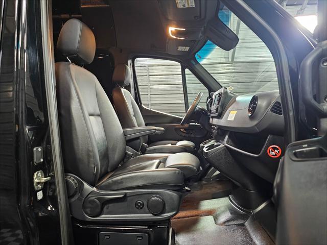 used 2020 Mercedes-Benz Sprinter 2500 car, priced at $37,995