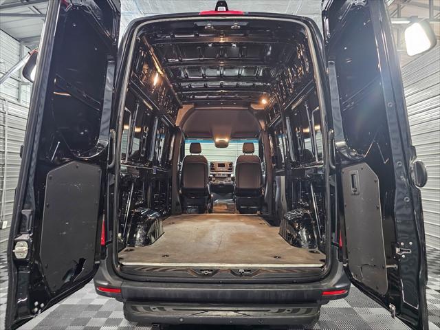 used 2020 Mercedes-Benz Sprinter 2500 car, priced at $37,995