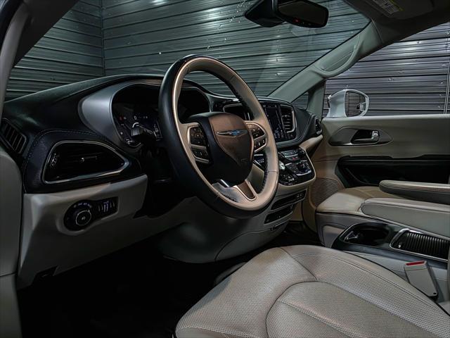 used 2018 Chrysler Pacifica Hybrid car, priced at $17,995
