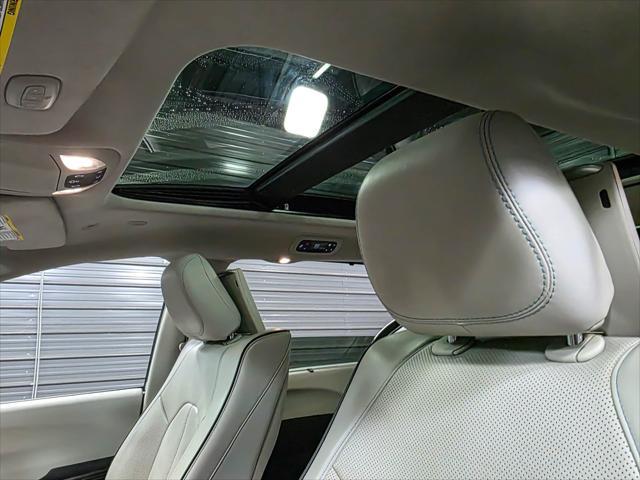used 2018 Chrysler Pacifica Hybrid car, priced at $17,995