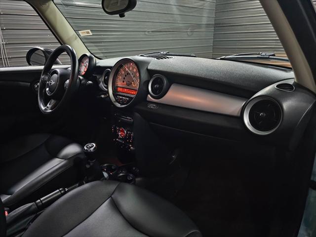 used 2013 MINI Hardtop car, priced at $10,995